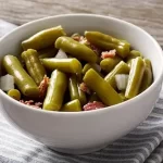 GREEN BEANS WITH HAM